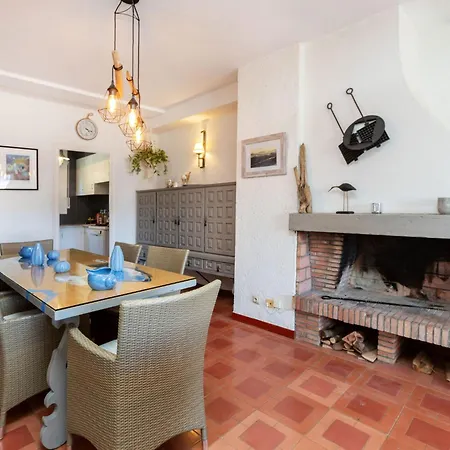 Holiday Pompeu Fabra By Interhome